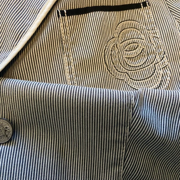 Olsen Europe pant suit … size 12 black and white pinstripe (looks grey overall) - Picture 6 of 9